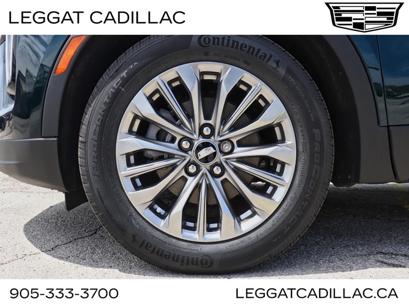 2025 Cadillac XT4 AWD 4dr Premium Luxury