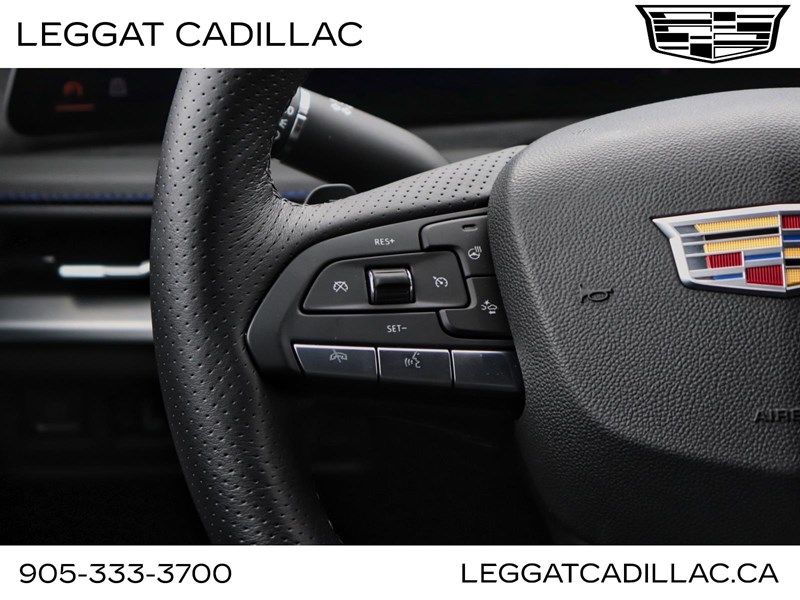 2025 Cadillac XT4 AWD 4dr Sport