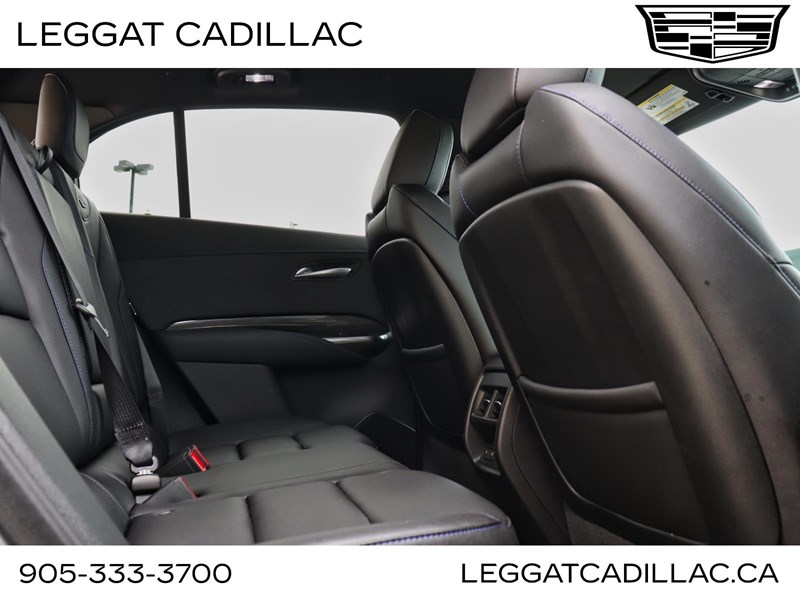 2025 Cadillac XT4 AWD 4dr Sport