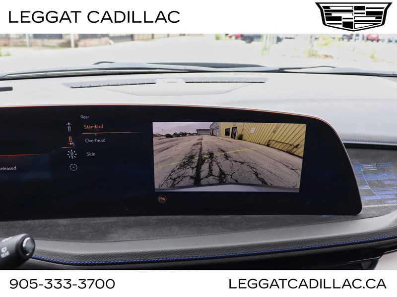 2025 Cadillac XT4 AWD 4dr Sport