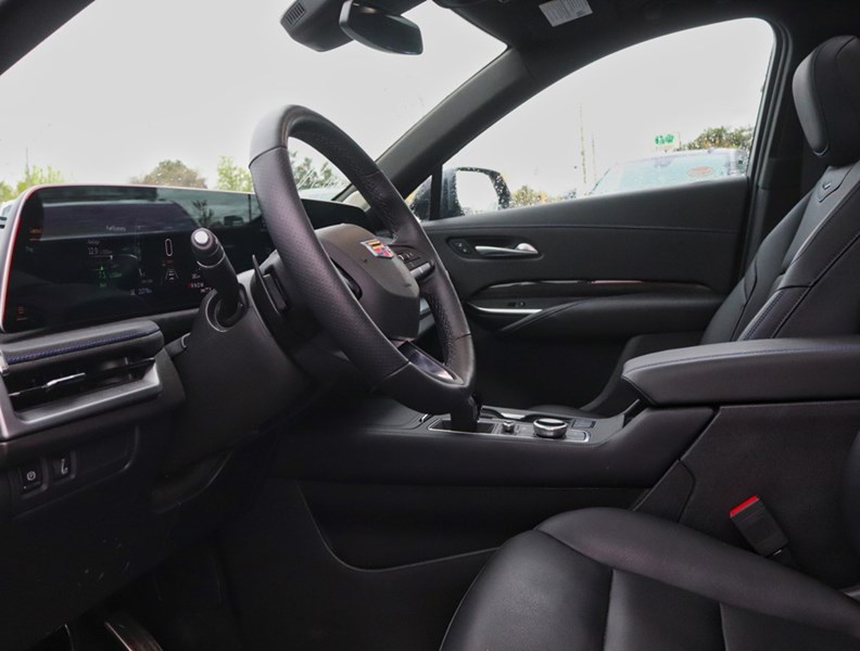 2025 Cadillac Xt4 AWD 4Dr Sport