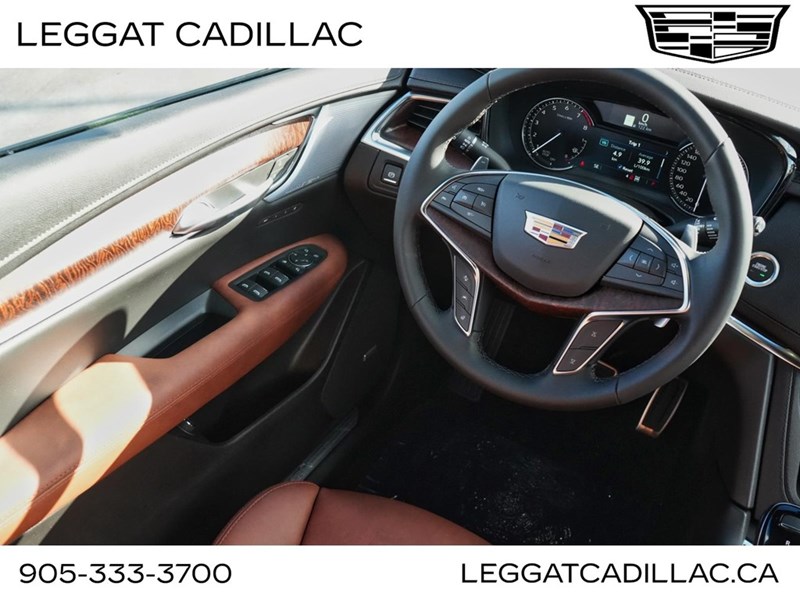 2025 Cadillac XT5 AWD 4dr Sport
