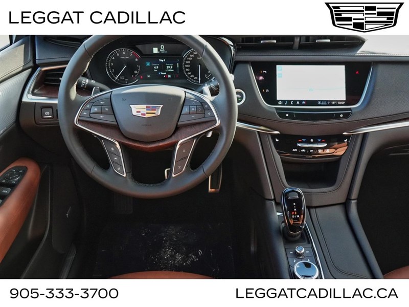 2025 Cadillac XT5 AWD 4dr Sport