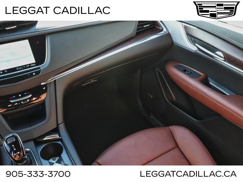 2025 Cadillac XT5 AWD 4dr Sport