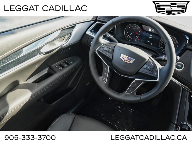 2025 Cadillac XT5 AWD 4dr Premium Luxury