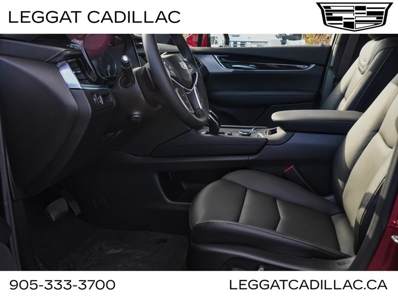 2025 Cadillac XT5 AWD 4dr Premium Luxury