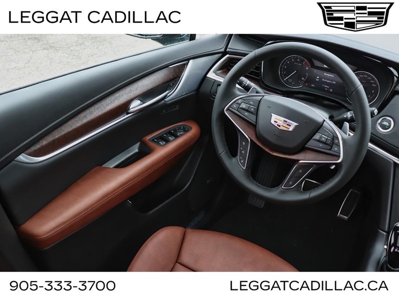 2025 Cadillac XT5 AWD 4dr Sport