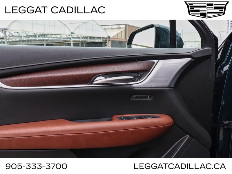 2025 Cadillac XT5 AWD 4dr Sport