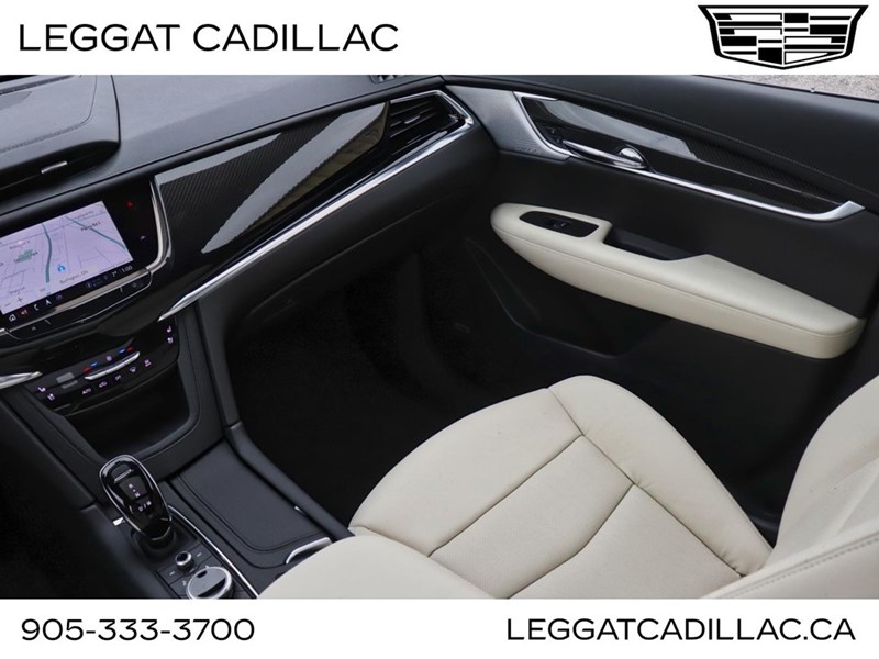 2025 Cadillac XT6 AWD 4dr Sport