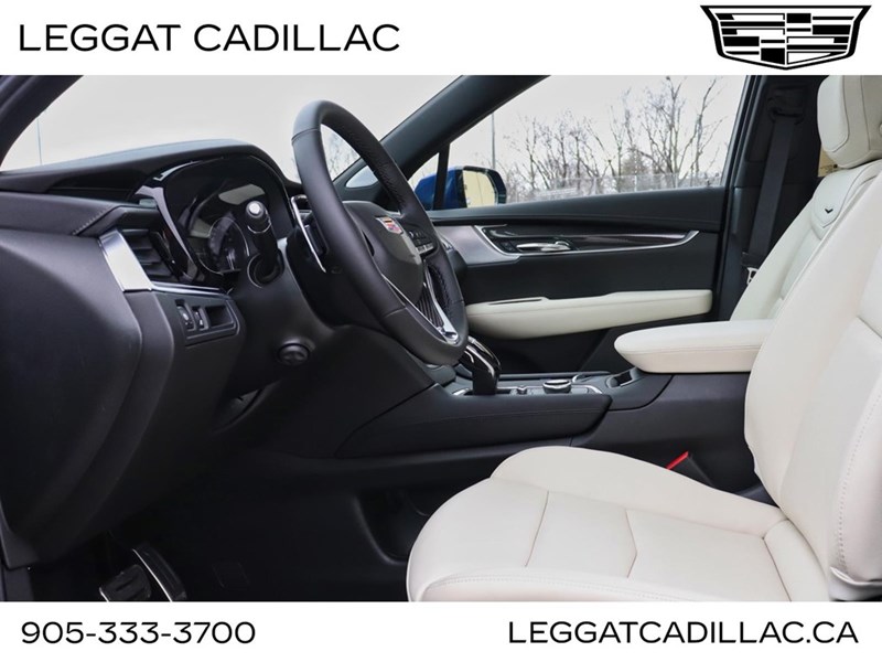 2025 Cadillac XT6 AWD 4dr Sport