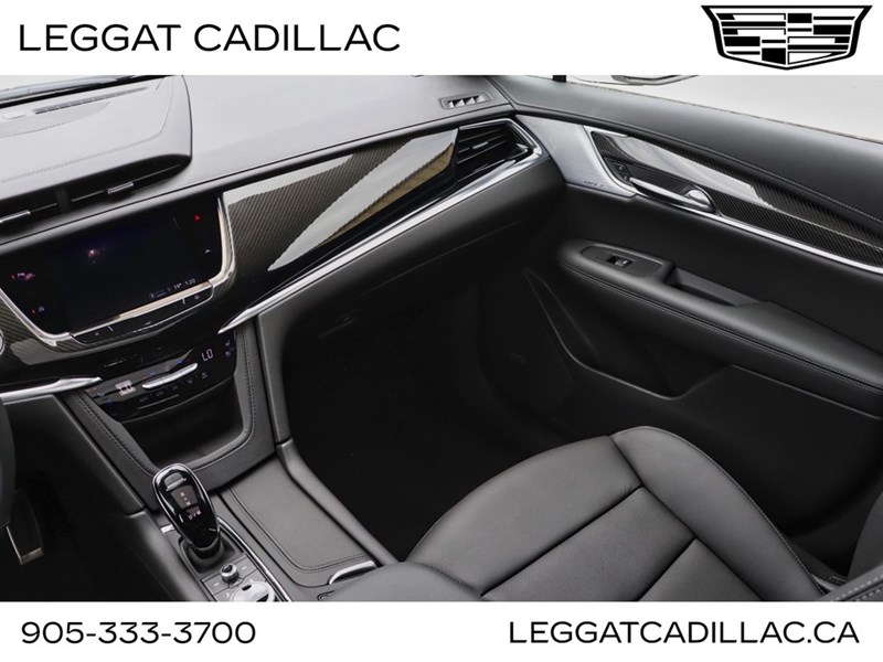 2025 Cadillac XT6 AWD 4dr Sport