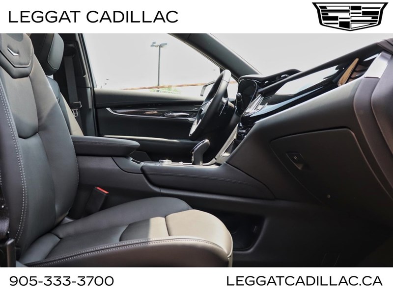 2025 Cadillac XT6 AWD 4dr Sport