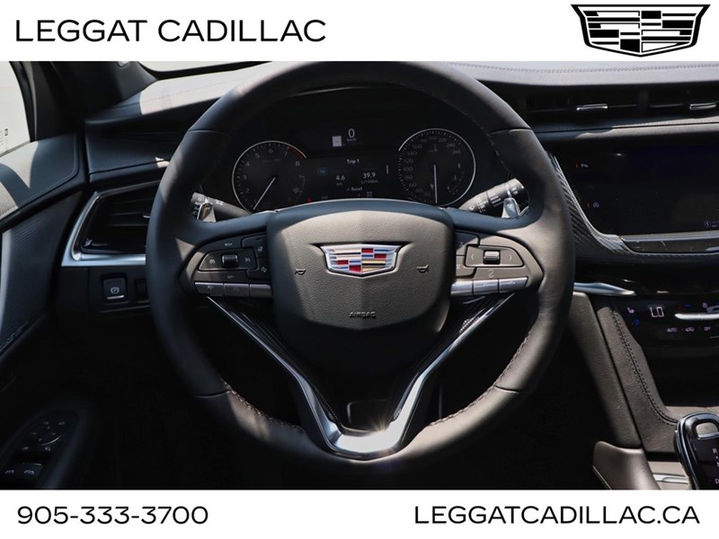 2025 Cadillac XT6 AWD 4dr Sport