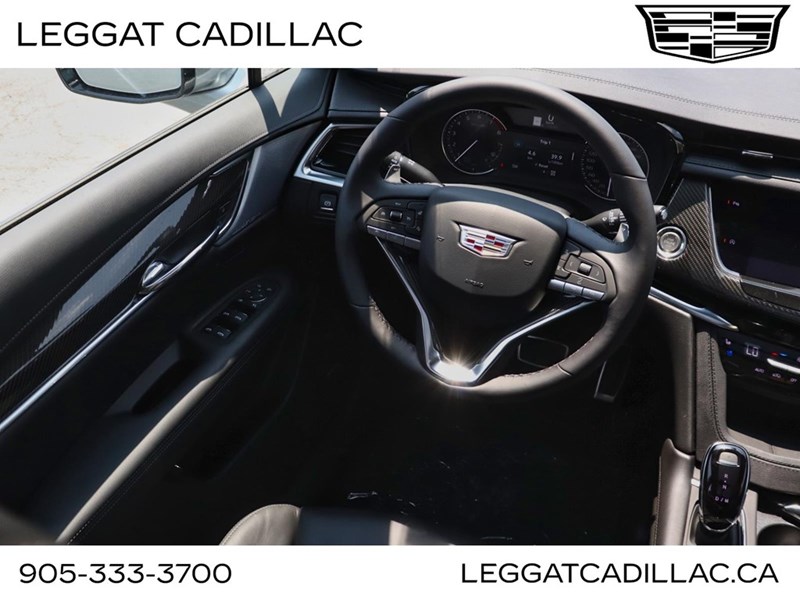 2025 Cadillac XT6 AWD 4dr Sport