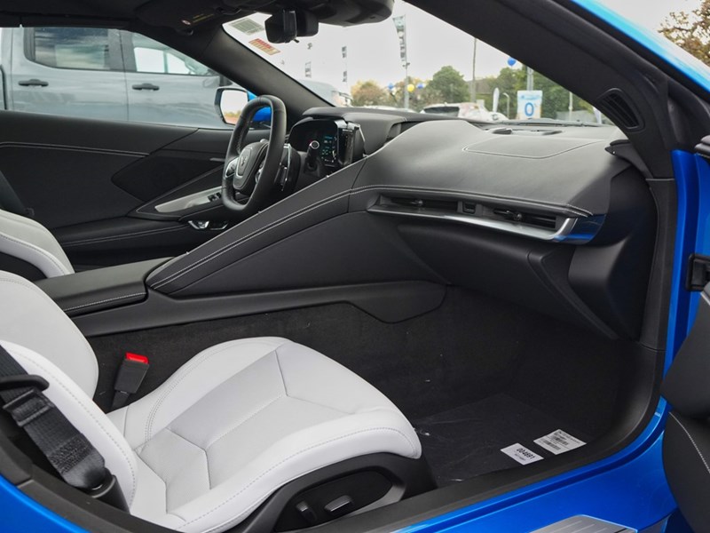 2025 Chevrolet Corvette 2dr Stingray Conv w/1LT