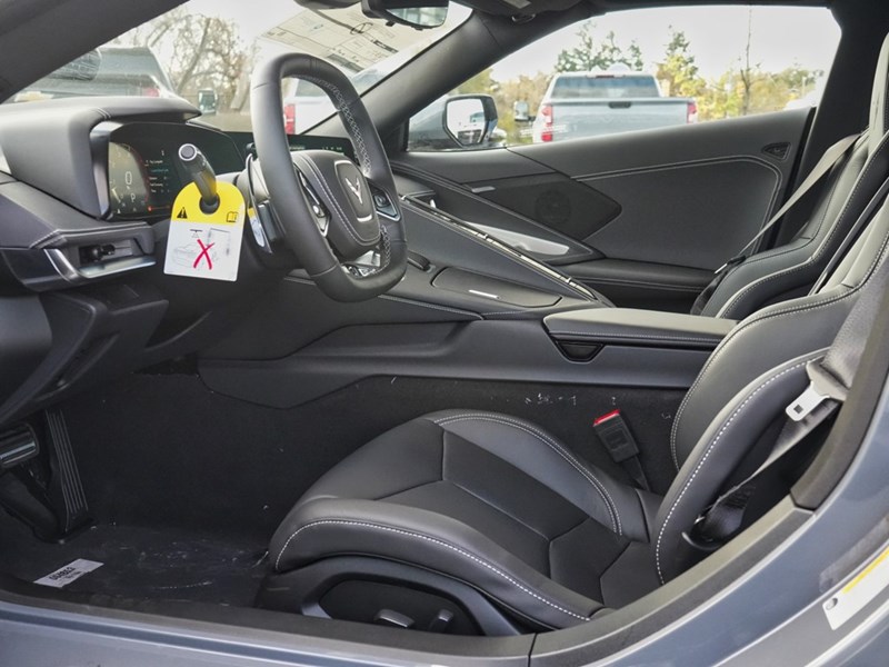 2025 Chevrolet Corvette 2dr Stingray Cpe w/1LT
