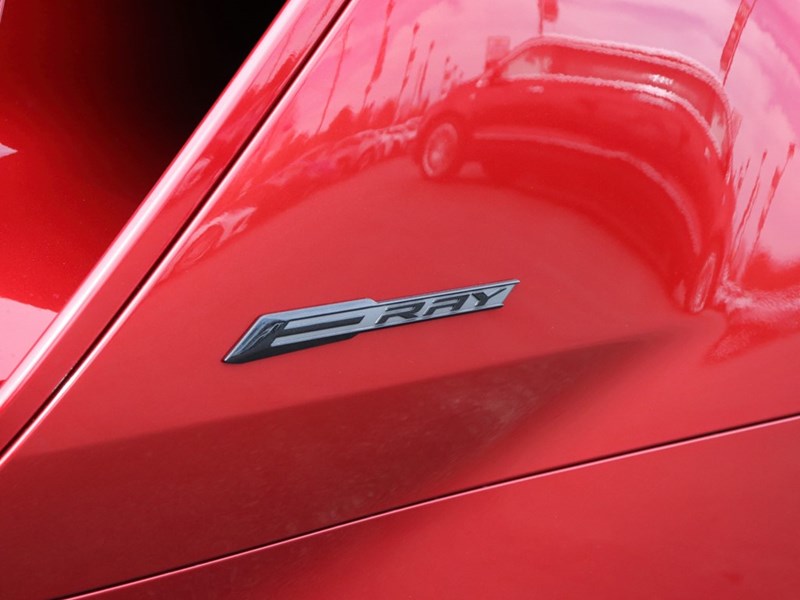 2025 Chevrolet Corvette 2dr E-Ray Conv w/2LZ