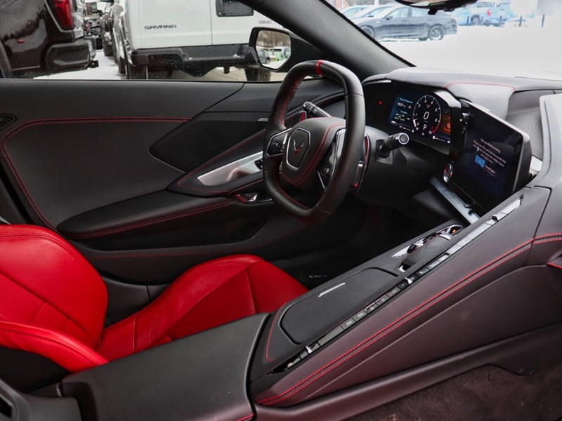 2025 Chevrolet Corvette Convertible | 1Lt | Exhaust | Tinted | Only6700km