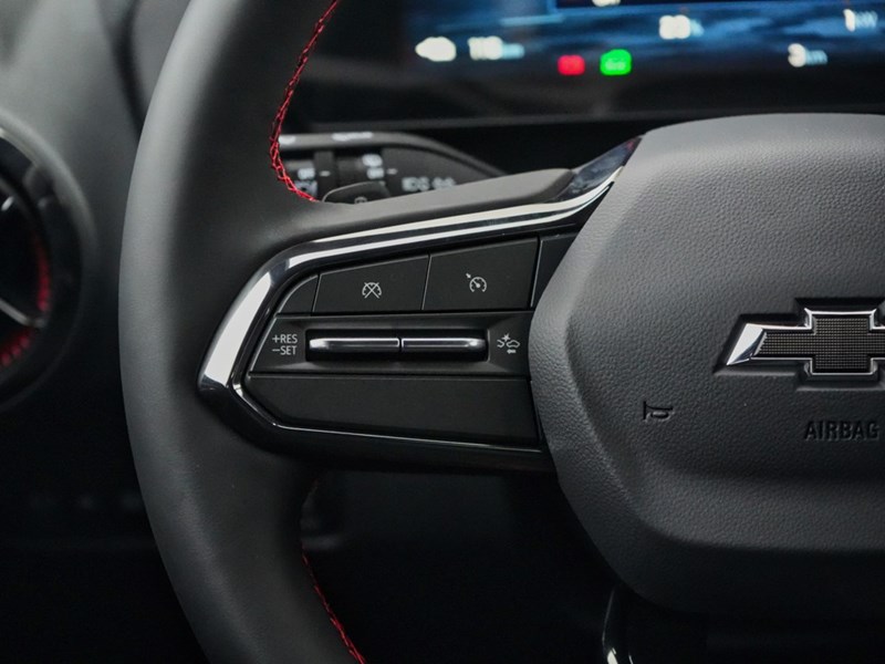 2025 Chevrolet Equinox EV 4dr RS