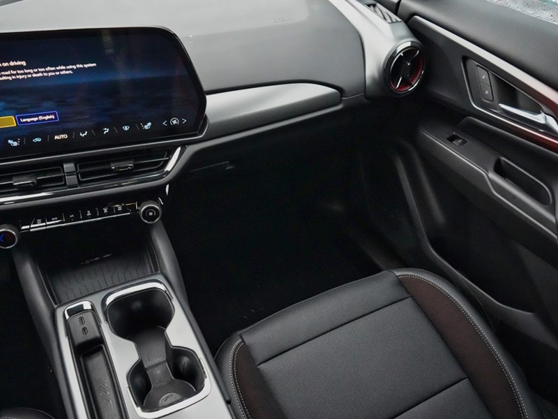 2025 Chevrolet Equinox EV 4dr RS