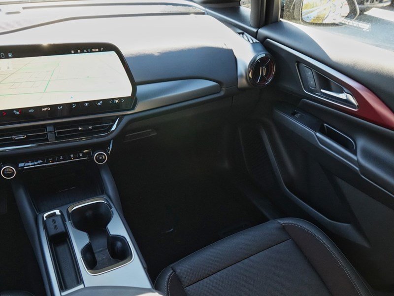 2025 Chevrolet Equinox EV 4dr RS