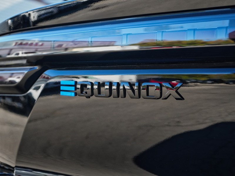 2025 Chevrolet Equinox EV 4dr RS