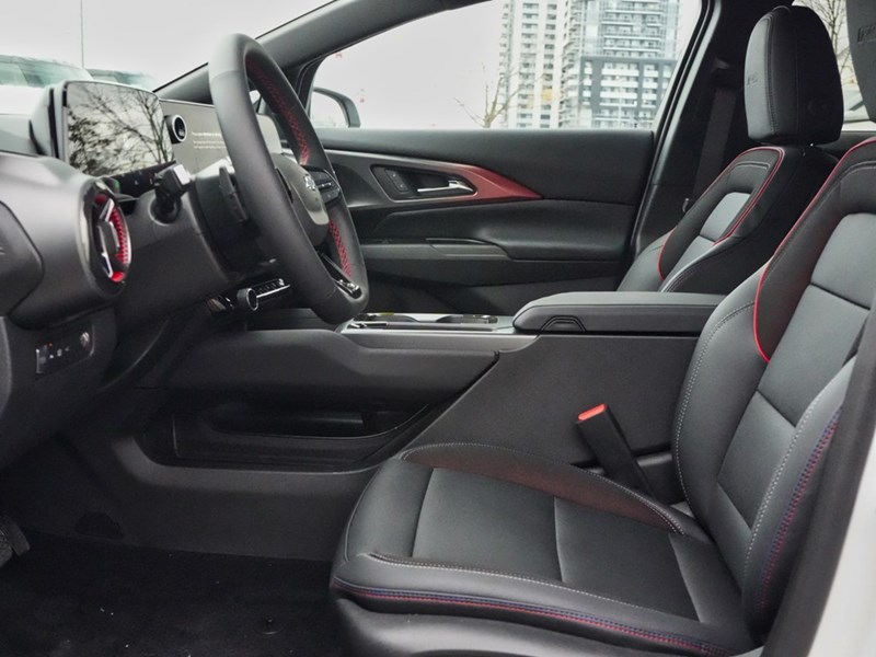 2025 Chevrolet Equinox EV 4dr RS