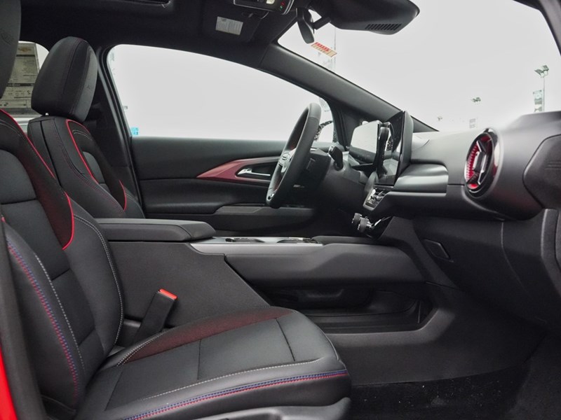 2025 Chevrolet Equinox EV 4dr RS