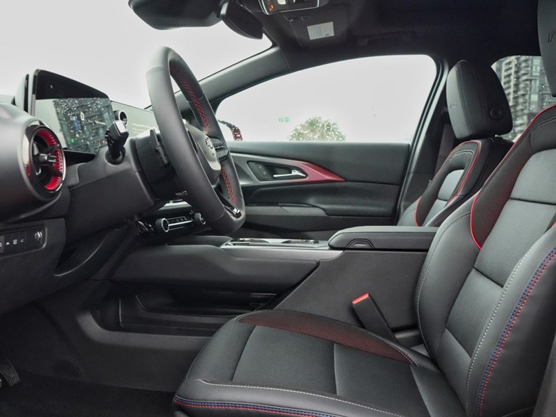2025 Chevrolet Equinox EV 4dr RS