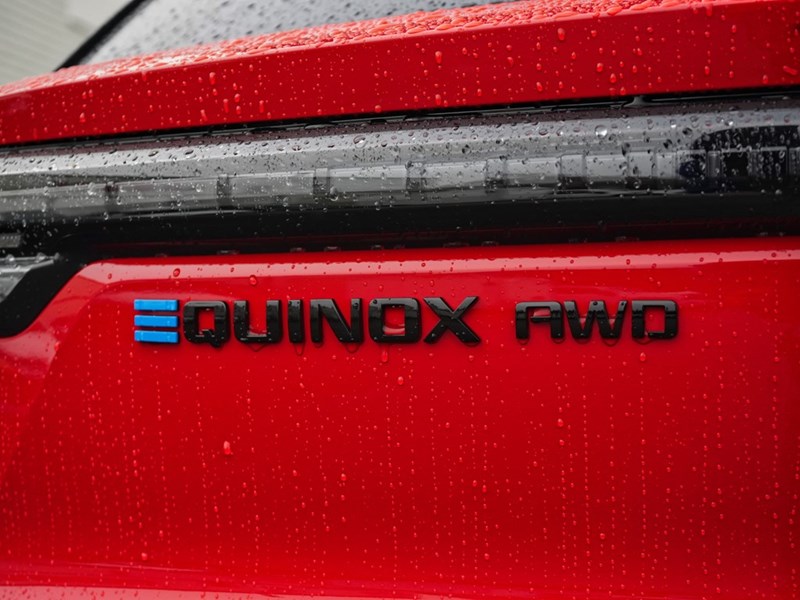 2025 Chevrolet Equinox EV 4dr RS