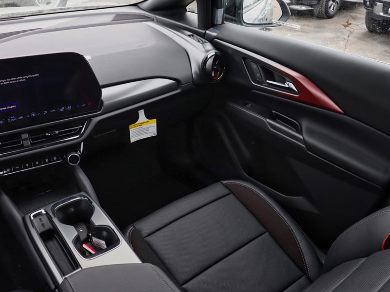 2025 Chevrolet Equinox EV 4dr RS