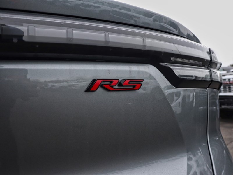 2025 Chevrolet Equinox EV 4dr RS