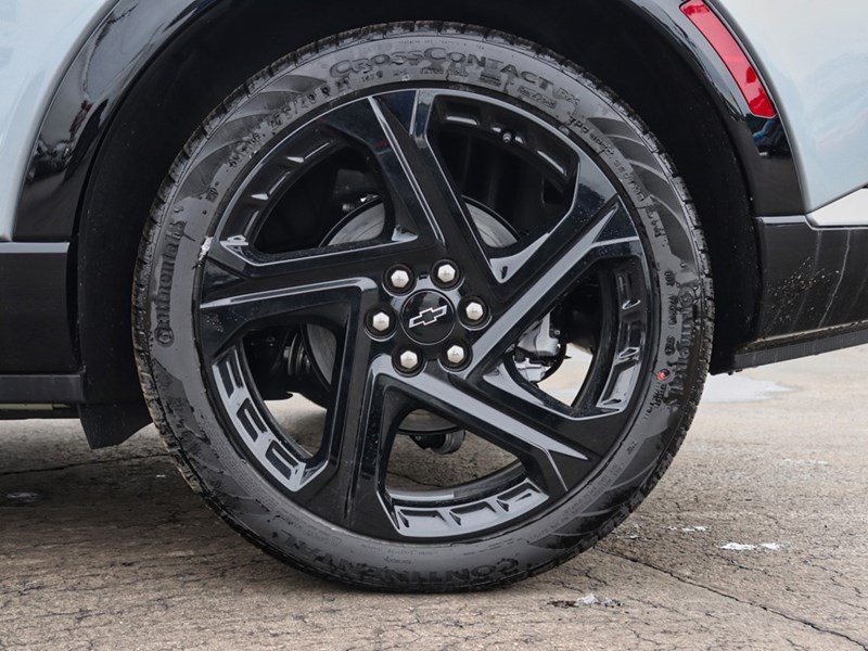 2025 Chevrolet Equinox EV 4dr RS