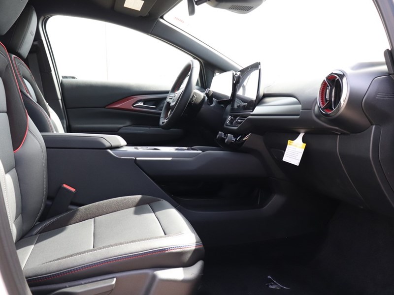 2025 Chevrolet Equinox EV 4dr RS