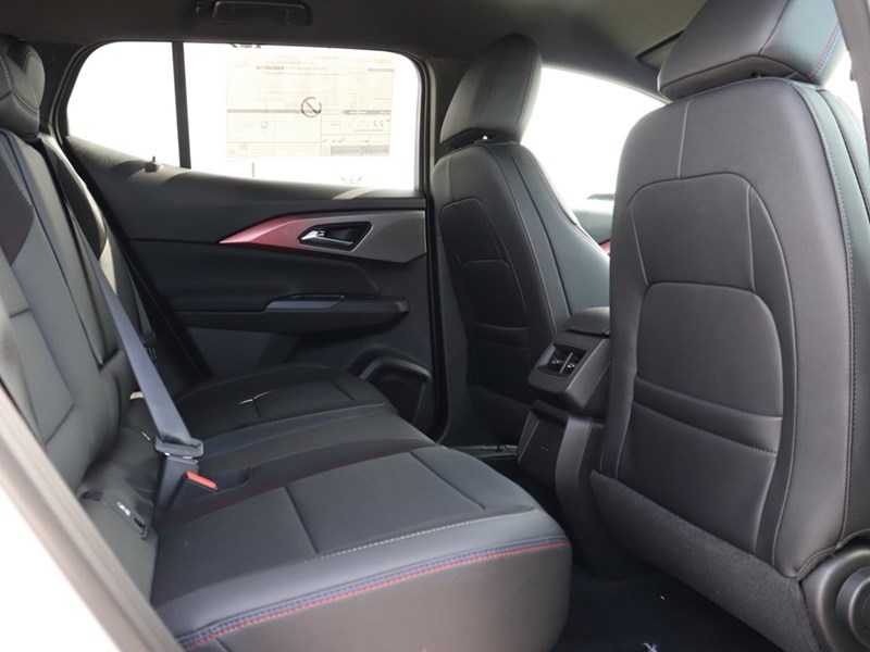 2025 Chevrolet Equinox EV 4dr RS
