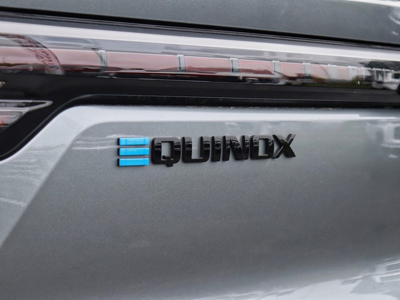 2025 Chevrolet Equinox EV 4dr LT