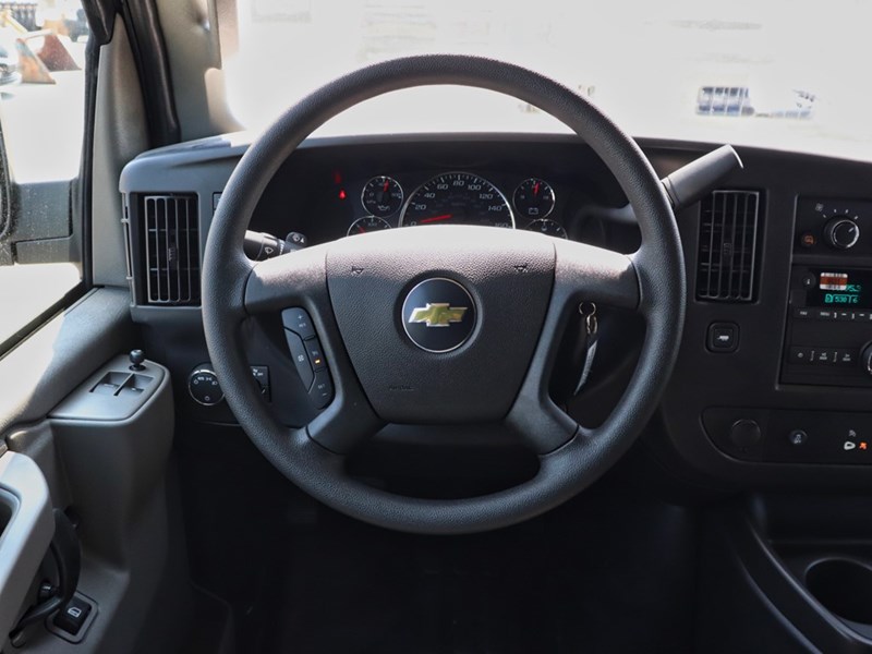 2025 Chevrolet Express 2500 RWD 2500 155