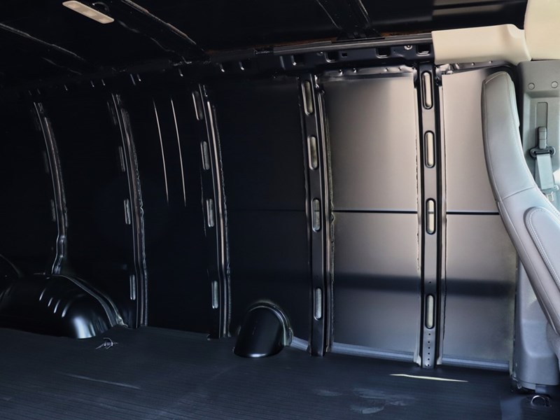 2025 Chevrolet Express 2500 RWD 2500 155