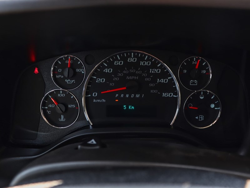 2025 Chevrolet Express 2500 RWD 2500 155