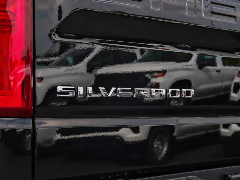 2025 Chevrolet Silverado 1500 4WD Crew Cab 147