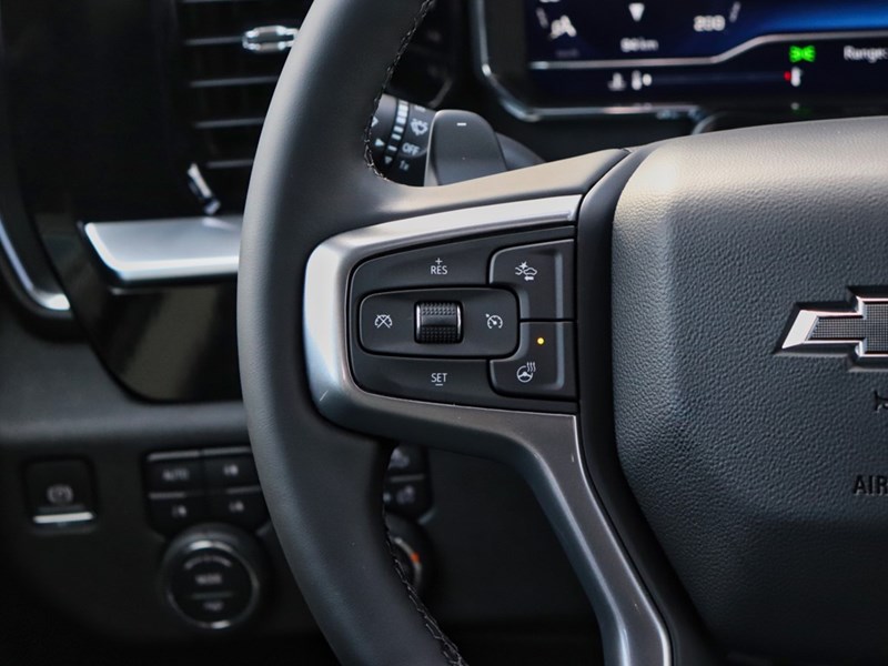 2025 Chevrolet Silverado 1500 4WD Crew Cab 147