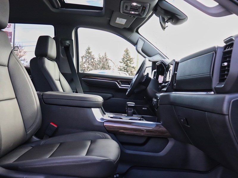 2025 Chevrolet Silverado 1500 4WD Crew Cab 147