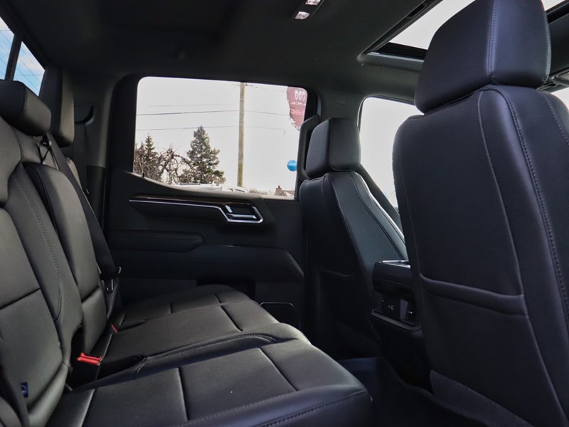 2025 Chevrolet Silverado 1500 4WD Crew Cab 147