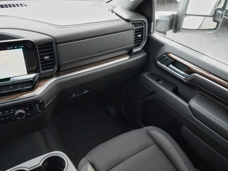 2025 Chevrolet Silverado 2500HD 4WD Crew Cab 159