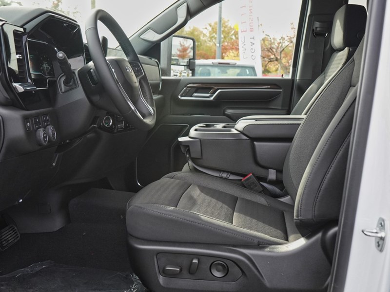 2025 Chevrolet Silverado 2500HD 4WD Crew Cab 159