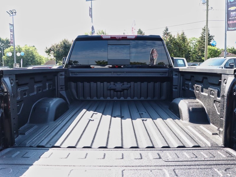 2025 Chevrolet Silverado 2500HD HIGHCOUNTRY | DIESEL | ONLY16000KMS | BLACKEDOUT |