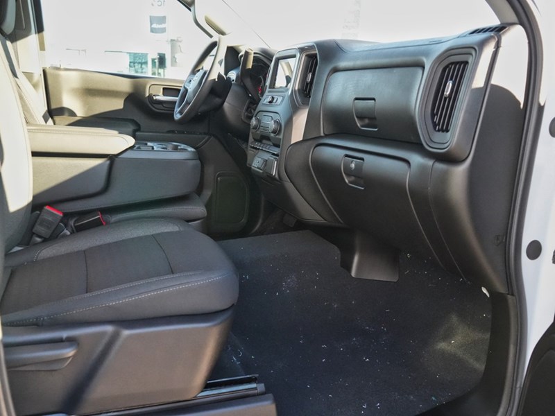 2025 Chevrolet Silverado 1500 4WD Crew Cab 147