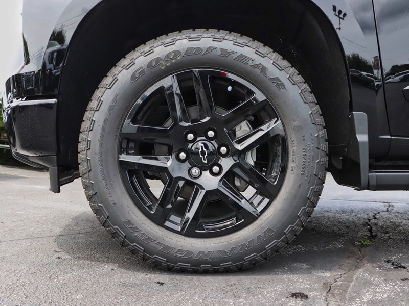 2025 Chevrolet Silverado 1500 4WD Crew Cab 147