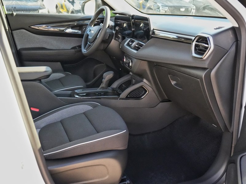 2025 Chevrolet Trailblazer FWD 4dr LS