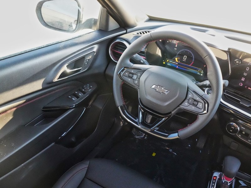 2025 Chevrolet Trax FWD 4dr 2RS